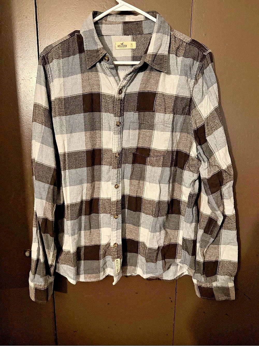 Hollister Plaid Button Down in Gray & Brown Size XL